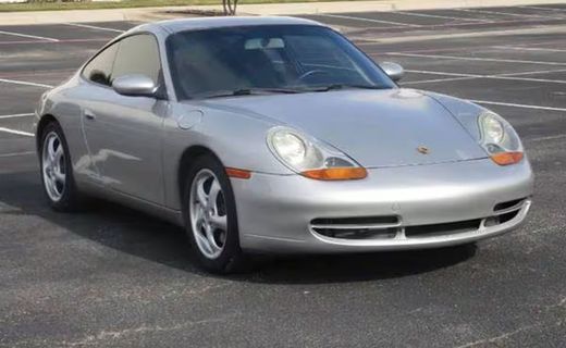 1999 Porsche 911 Carrera