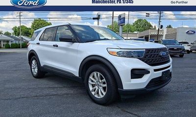 2021 Ford Explorer Base