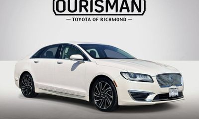 2020 Lincoln MKZ Standard