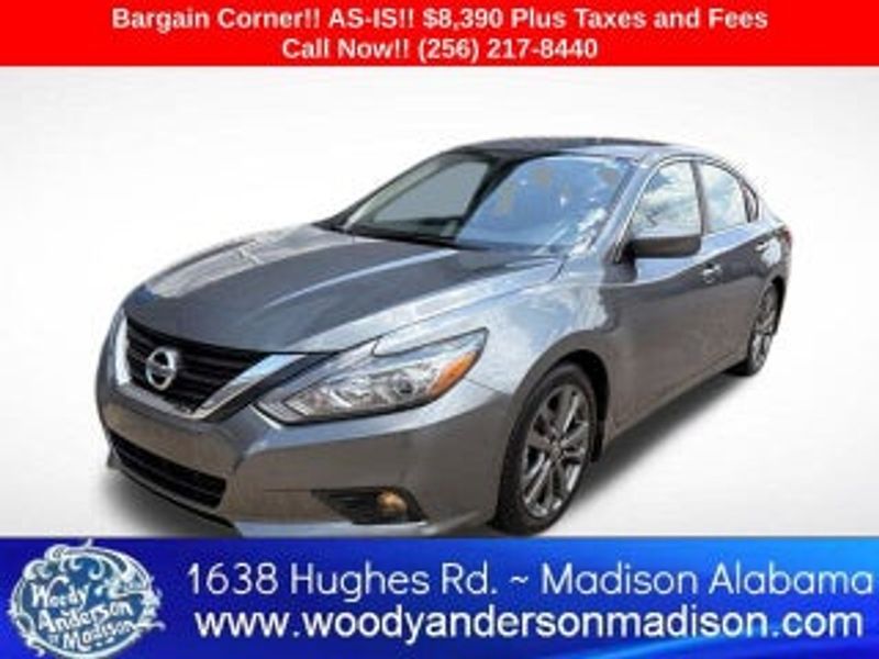 2016 Nissan Altima — a typically priced live listing