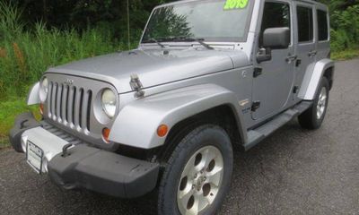 2013 Jeep Wrangler Sahara