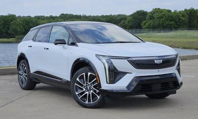 2026 Cadillac Optiq Sport 1