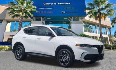 2025 Alfa Romeo Tonale Base Intensa Sprint