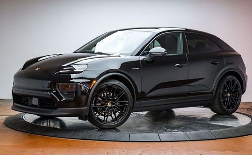 2026 Porsche Macan