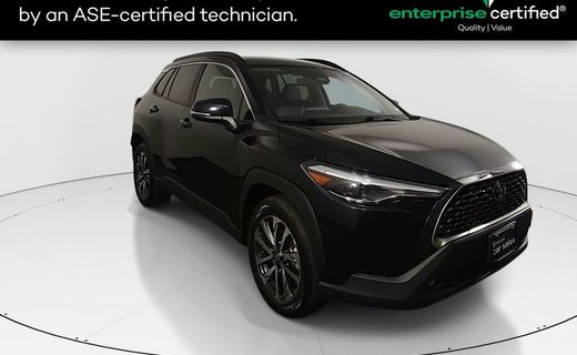 2025 Toyota Corolla Cross XLE