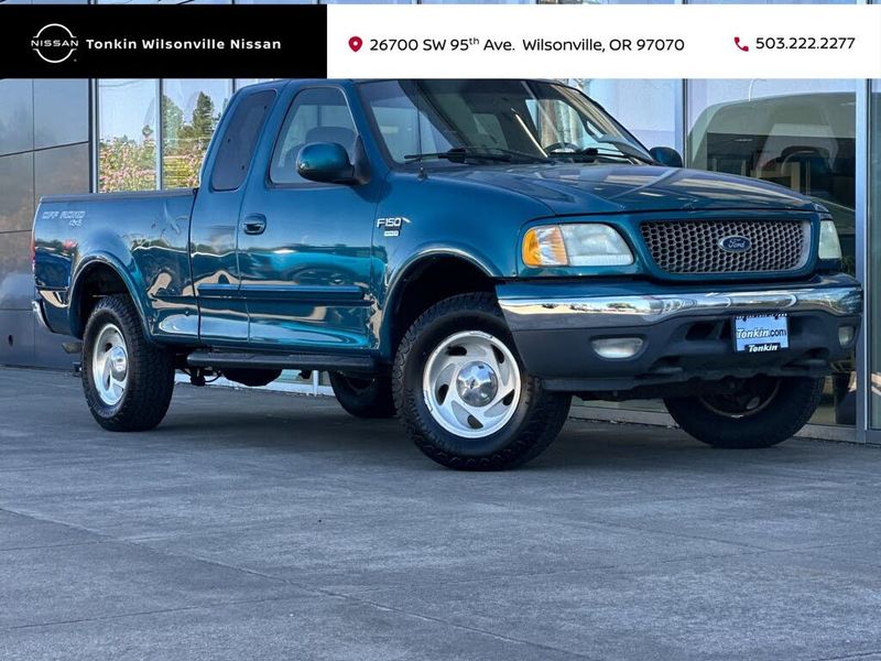 2001 Ford F 150 — a typically priced live listing