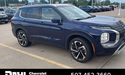 2023 Mitsubishi Outlander