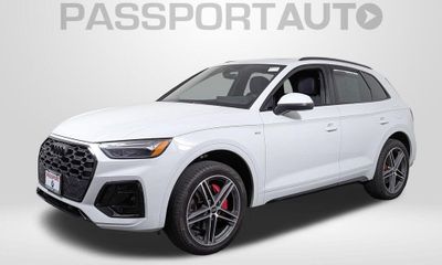 2024 Audi Q5 E S Line Quattro