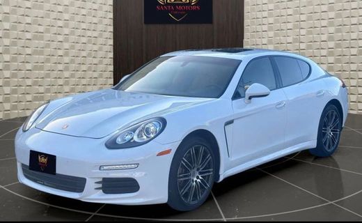 2015 Porsche Panamera
