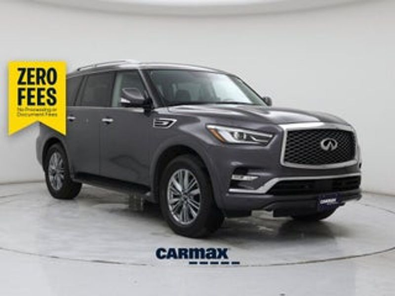 2024 Infiniti QX80 — a typically priced live listing