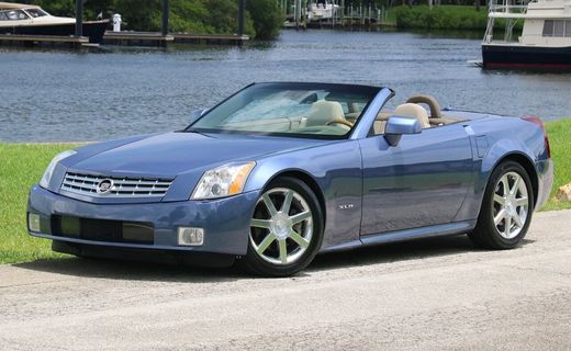 2005 Cadillac XLR