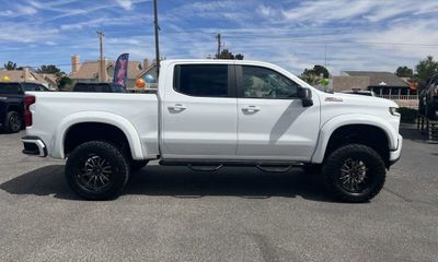 2021 Chevrolet Silverado RST
