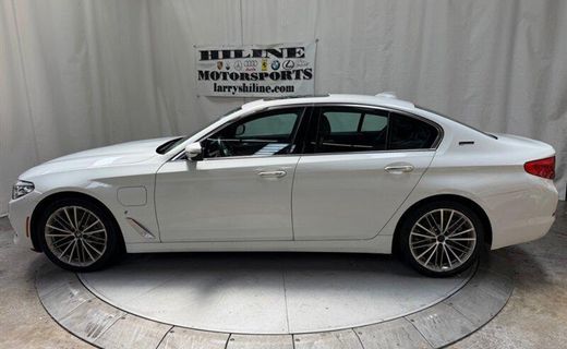 2018 BMW 530E