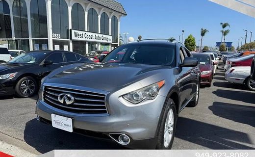 2015 Infiniti QX70 Base