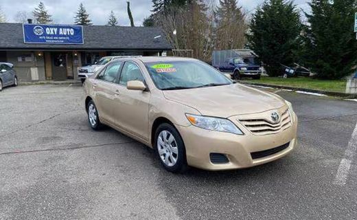 2010 Toyota Camry LE