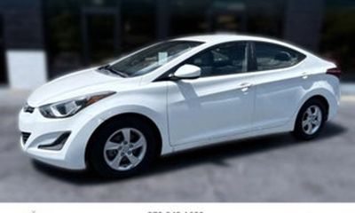 2015 Hyundai Elantra GLS Middle