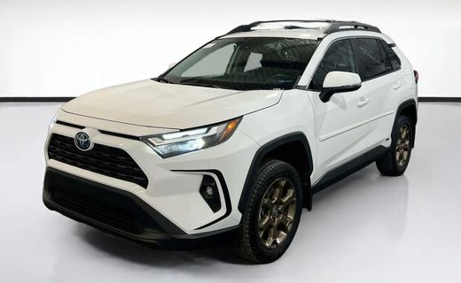 2023 Toyota RAV4 XLE Premium