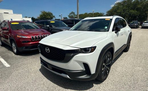 2024 Mazda CX-50 Premium Package