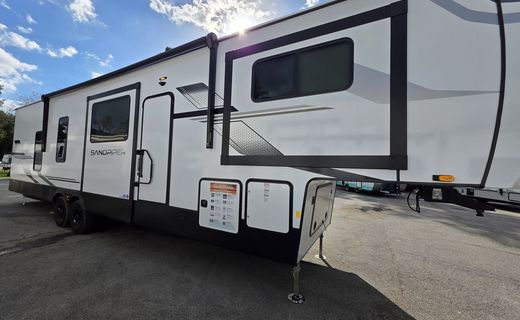 2026 Forest River Sandpiper Towables 3990FL 048781
