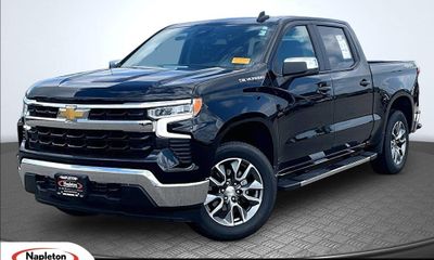 2024 Chevrolet Silverado LT
