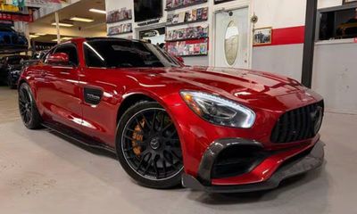 2018 Mercedes-Benz AMG GT S