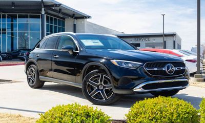 2026 Mercedes-Benz GLC-Class GLC300