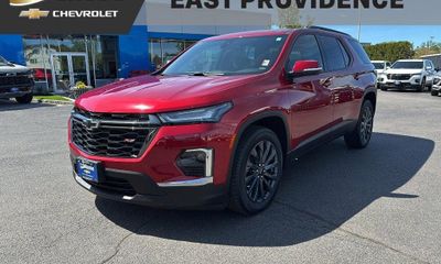2023 Chevrolet Traverse RS