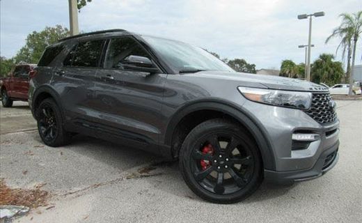 2023 Ford Explorer ST