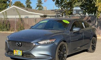 2018 Mazda MAZDA6 Signature