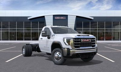 2026 GMC Sierra HD Pro