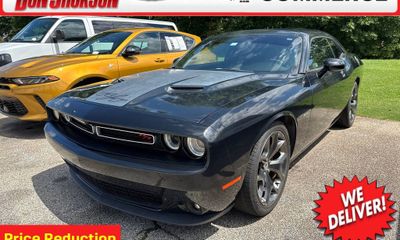 2015 Dodge Challenger SXT