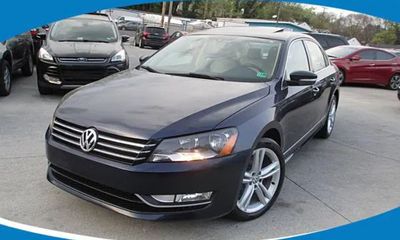 2014 Volkswagen Passat SE