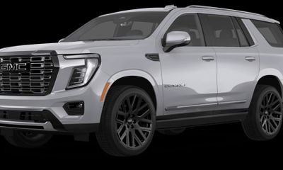 2025 GMC Yukon Denali