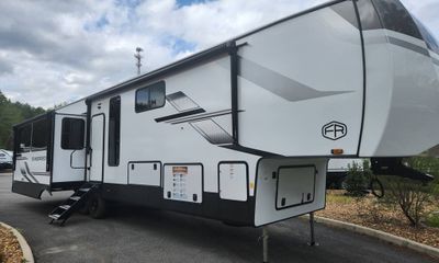 2026 Forest River Sandpiper Towables 3900HBLR 049256