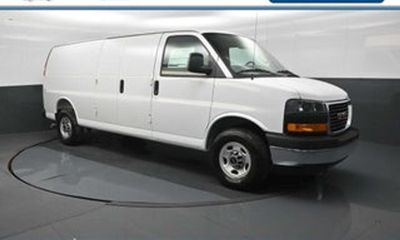 2026 GMC Savana LT EXT
