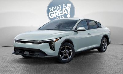 2026 Kia K4