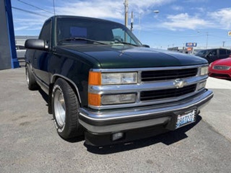 1996 Chevrolet Gmt 400 — a typically priced live listing