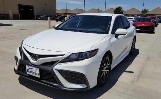 2021 Toyota Camry SE