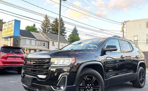 2021 GMC Acadia AT4