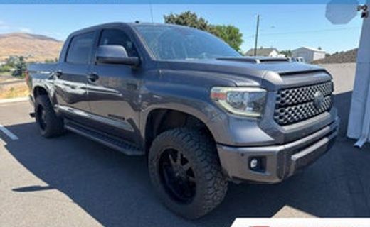 2018 Toyota Tundra SR5