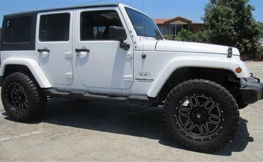 2017 Jeep Wrangler Unlimited Sahara