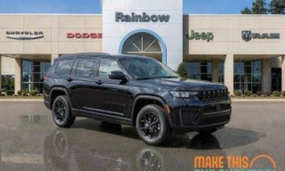 2026 Jeep Grand Cherokee L Base Laredo