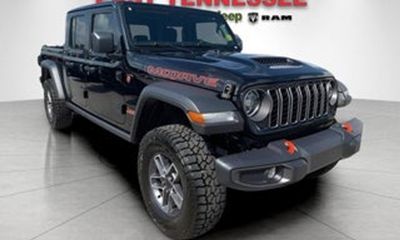 2023 Jeep Gladiator Overland