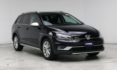 2017 Volkswagen Golf Alltrack S SE