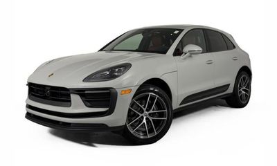 2026 Porsche Macan T