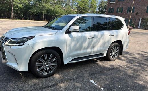 2016 Lexus LX 570