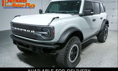2022 Ford Bronco Base Big Bend
