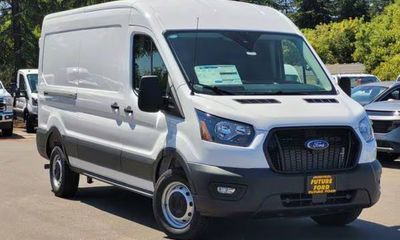 2026 Ford Transit Medium Roof