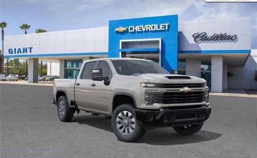 2026 Chevrolet Silverado HD Custom