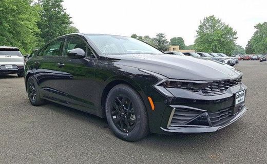 2026 Kia K5 LXS